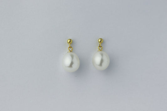 Elegant Drop Pearl Earrings