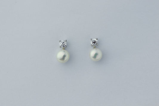 Diana Pearl Earring